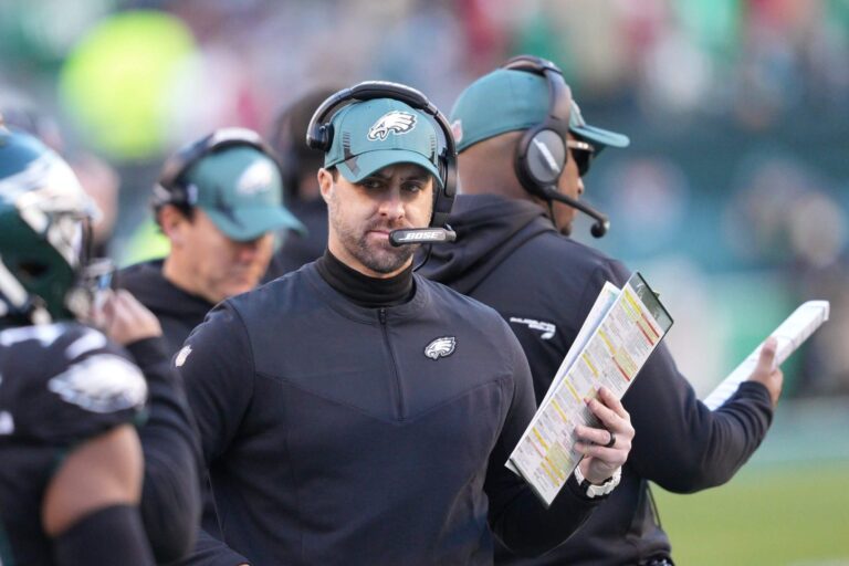 Eagles promote passing game coordinator Kevin Patullo to OC