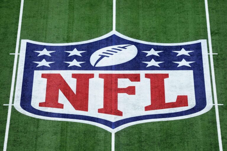 NFL projects 2025 salary cap to rise to at least $277.5 million