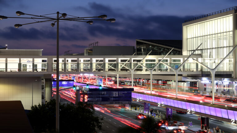 American Airlines Temporarily Pauses Six Domestic Routes as Jet Fuel Costs Rise