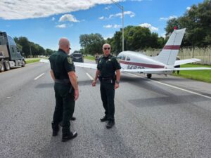 Miraculous Highway Landing: Small Plane Touches Down Safely on I-10 in Pensacola