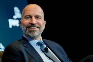 Uber to Cut About 3,300 Jobs as It Refocuses on Ride‑Sharing, Delivery and Robotaxis